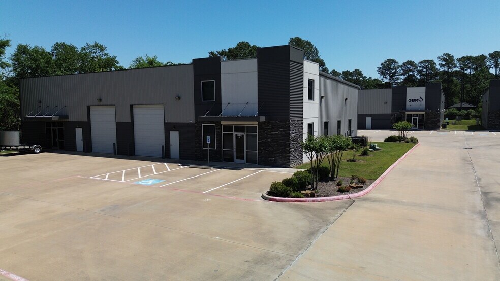 More Photos Of 12726 Cypress Valley Rd, Cypress Warehouse For Lease