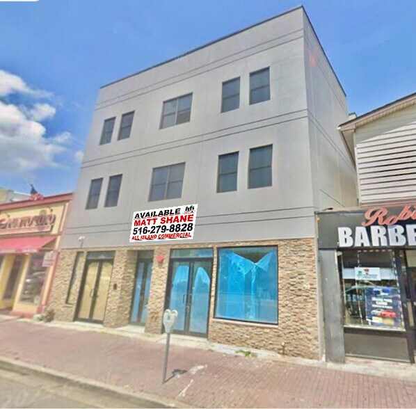 Primary Photo Of 87-89 S Main St, Freeport Apartments For Lease
