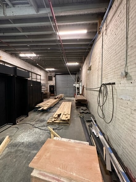 More Photos Of 18 Bay St, Brooklyn Flex For Lease