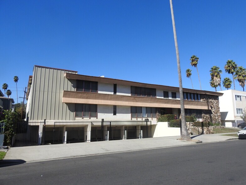 Primary Photo Of 409 S Manhattan Pl, Los Angeles Apartments For Sale