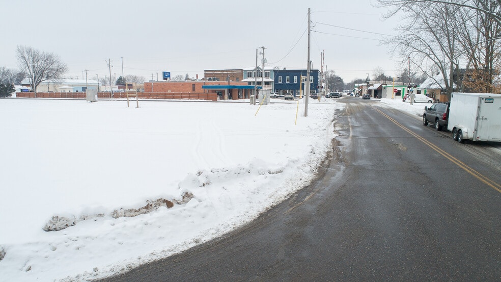 More Photos Of 1xx Central Dr, Braham Land For Sale