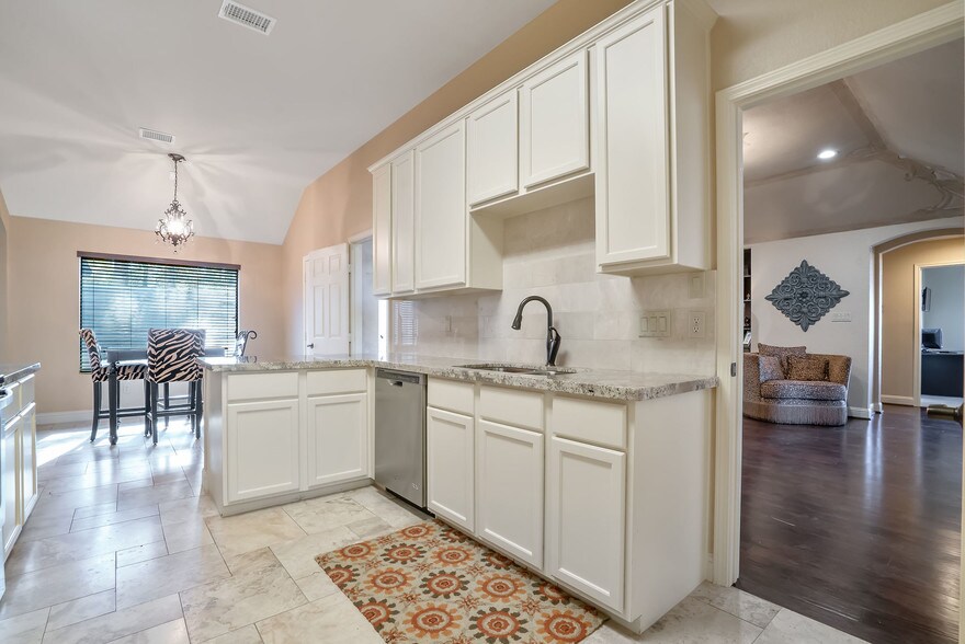 More Photos Of 7511 Fm 1488 Rd, Magnolia Office For Sale