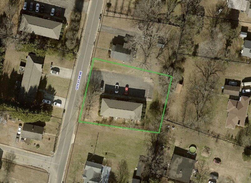 More Photos Of 1310 14th Street Dr NE, Hickory Multifamily For Sale