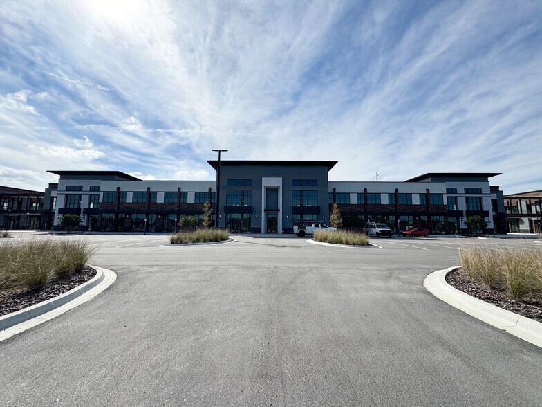 More Photos Of Gate Pkwy & Burnt Mill Rd, Jacksonville Unknown For Lease