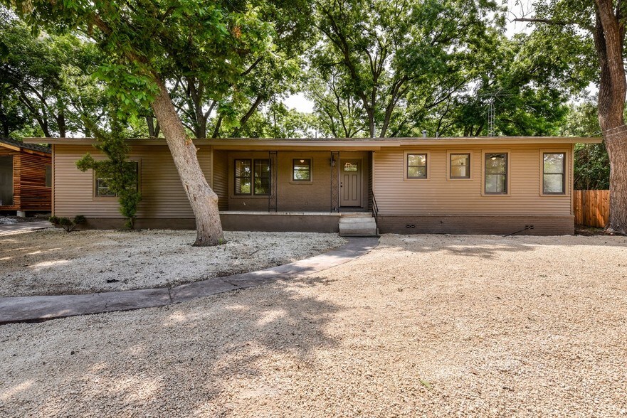 More Photos Of 13813 Ann Pl, Austin Office For Lease