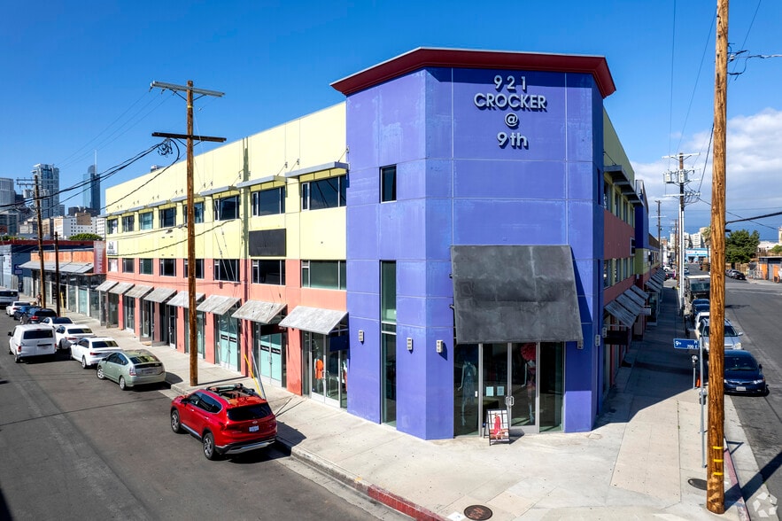 Primary Photo Of 921 Crocker St, Los Angeles Storefront Retail Office For Sale