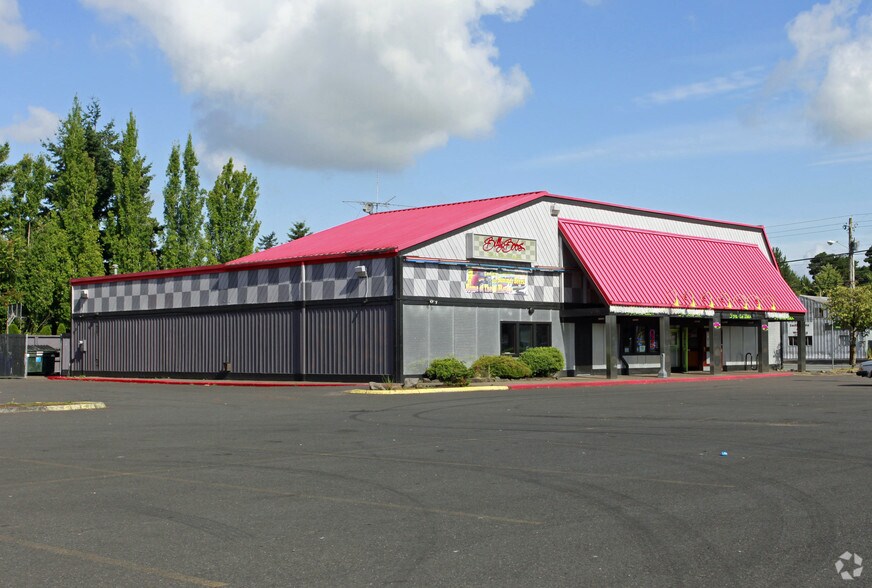 More Photos Of 993 NE Kane Dr, Gresham Freestanding For Lease