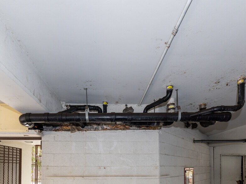 More Photos Of 250 Kapili St, Honolulu Apartments For Sale