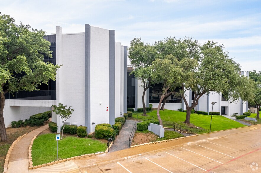 More Photos Of 4320 N Belt Line Rd, Irving Office For Lease