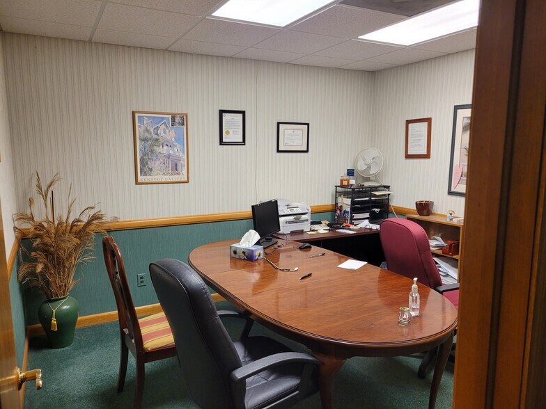 More Photos Of 1623 US Highway 1, Sebastian Office For Sale