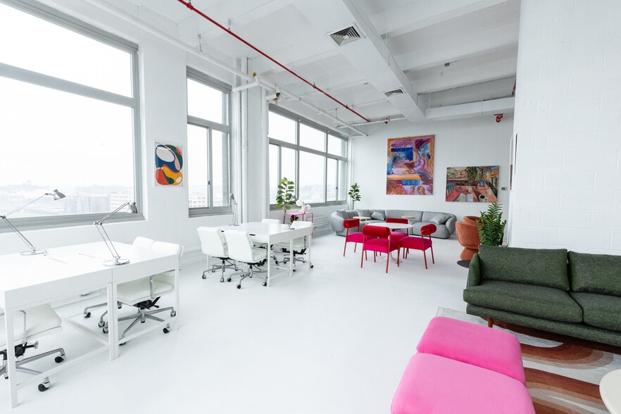 More Photos Of 14 53rd St, Brooklyn Flex For Lease