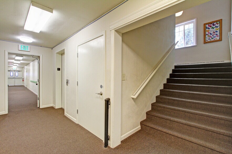 More Photos Of 714 W Main St, Grass Valley Office Residential For Sale