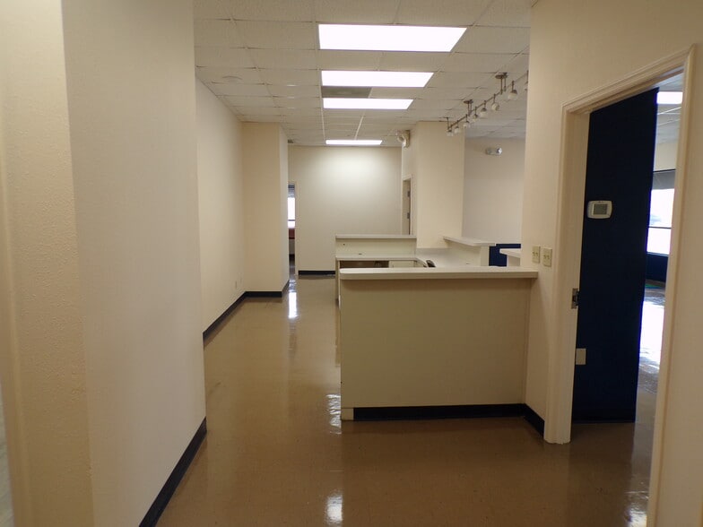 More Photos Of 1818 Harden Blvd, Lakeland Office For Lease