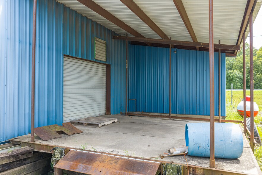 More Photos Of 479247 US Highway 64, Roland Warehouse For Sale