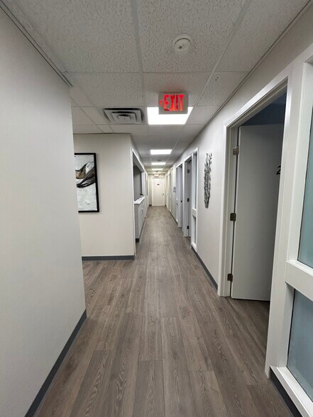 More Photos Of 170 Intrepid Ln, Syracuse Medical For Sale