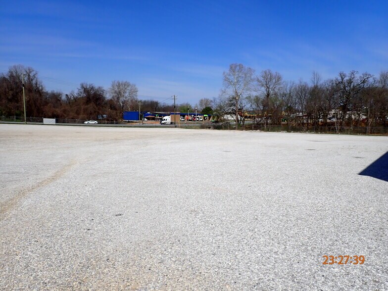 More Photos Of 301 S Bloomington St, Lowell Warehouse For Sale