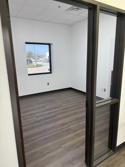 More Photos Of 26077 Nelson Way, Katy Light Distribution For Sale