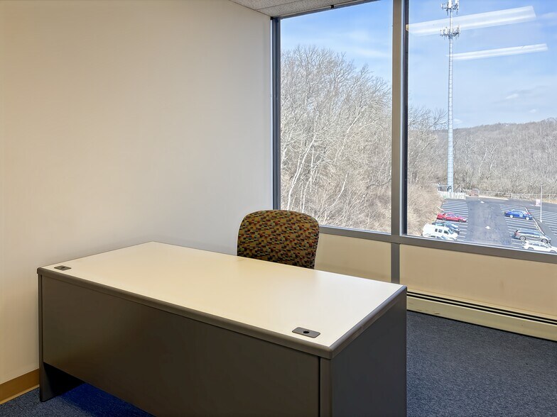 More Photos Of 2300 Montana Ave, Cincinnati Coworking Space