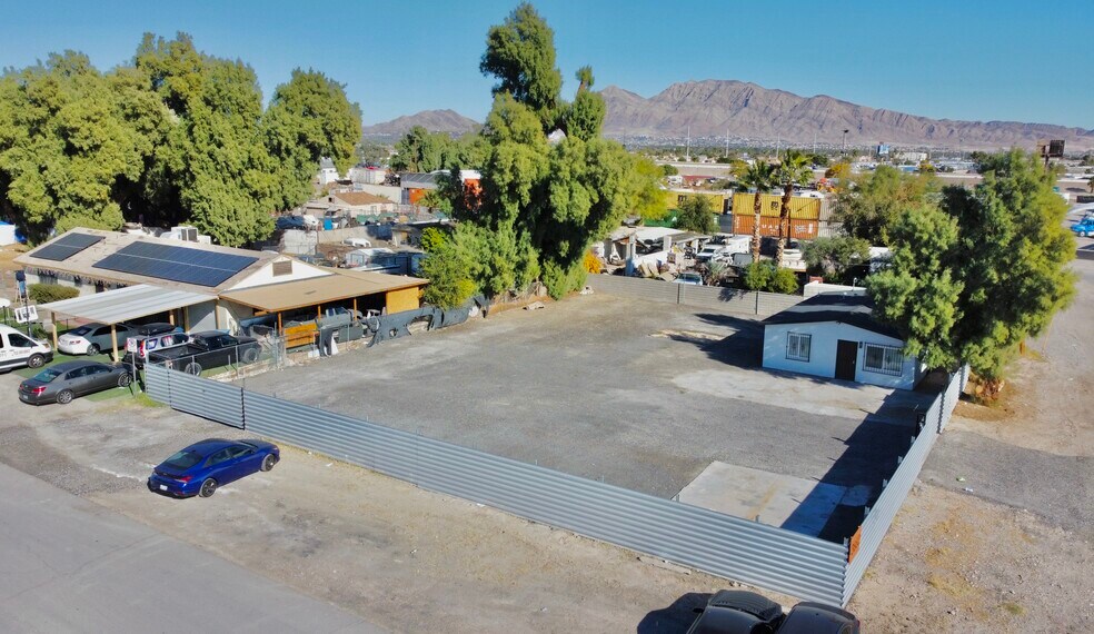 Primary Photo Of 3662 Park St, Las Vegas Industrial For Sale