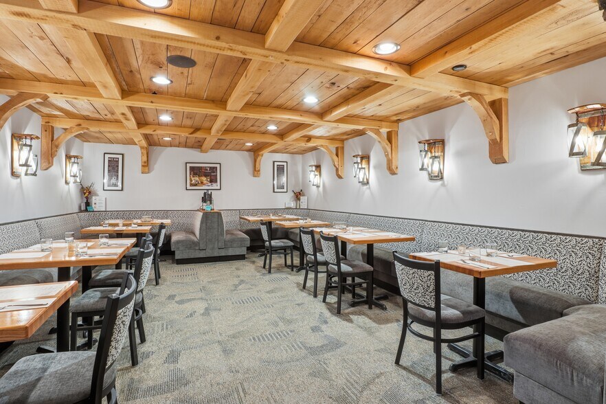 More Photos Of 1 E Church St, Fairport Restaurant For Sale