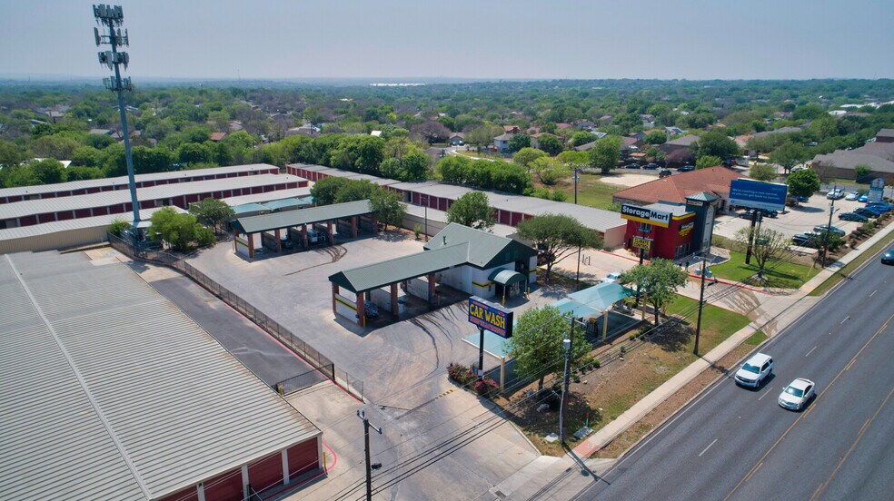 More Photos Of 9576 Potranco Rd, San Antonio General Retail For Sale