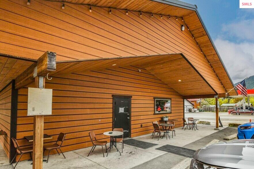 More Photos Of 213 E 4th Ave, Clark Fork Restaurant For Sale