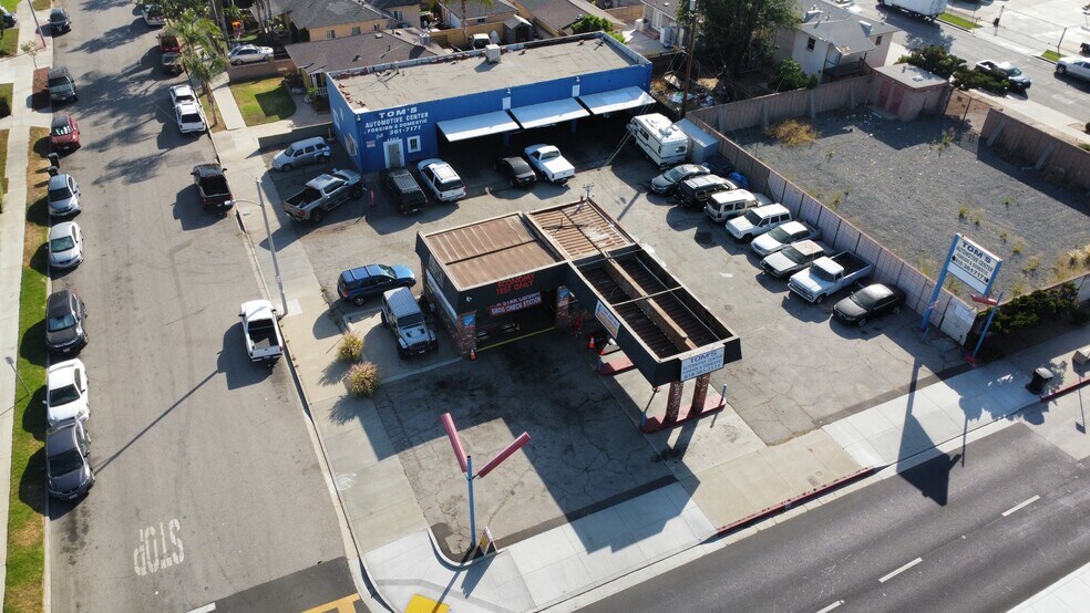More Photos Of 1400 Glenoaks Blvd, San Fernando Auto Repair For Sale