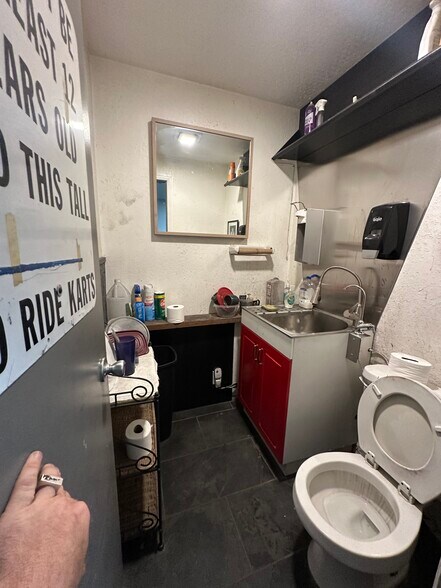 More Photos Of 2625 Dickerson Rd, Reno Warehouse For Lease