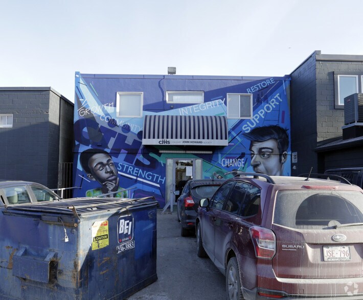 More Photos Of 917 9th Ave SE, Calgary General Retail For Lease