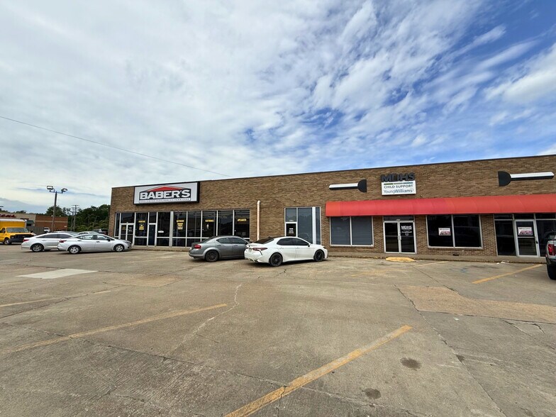 More Photos Of 635-645 Highway 1 S, Greenville Storefront For Sale