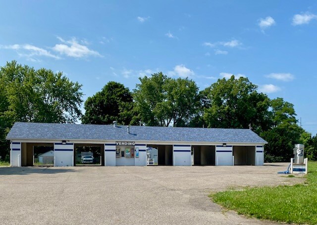 More Photos Of 901 W 9th St, Muncie Carwash For Sale