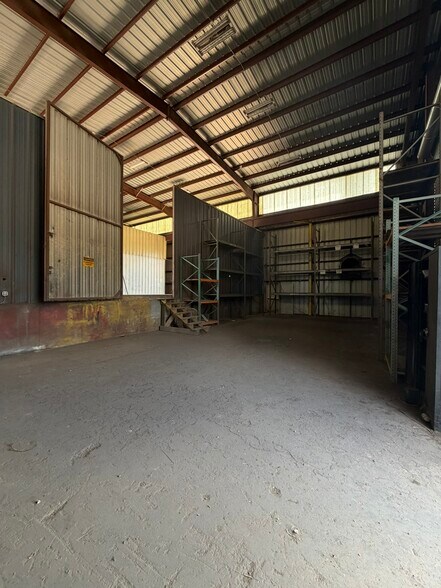 More Photos Of 5808 Fm 3455 Rd, Navasota Manufacturing For Lease