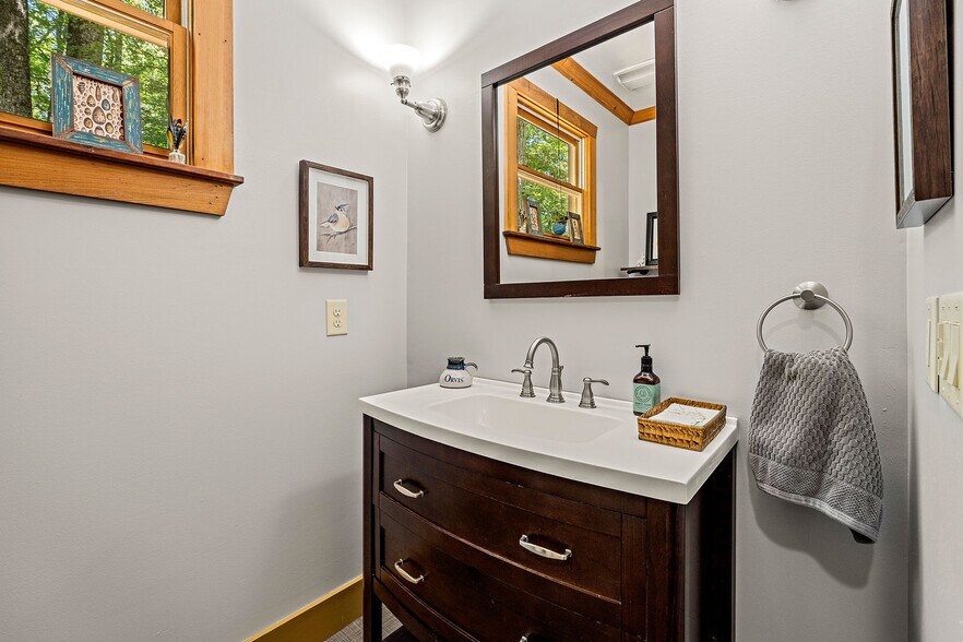 More Photos Of 1638 Old Minor Rd, Culloden Specialty For Sale