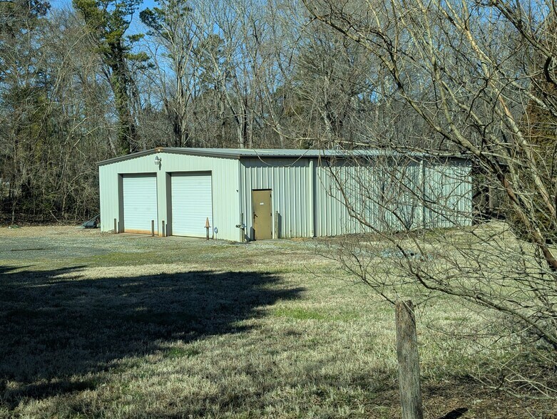 More Photos Of 420 Shoffner St, Graham Industrial For Sale