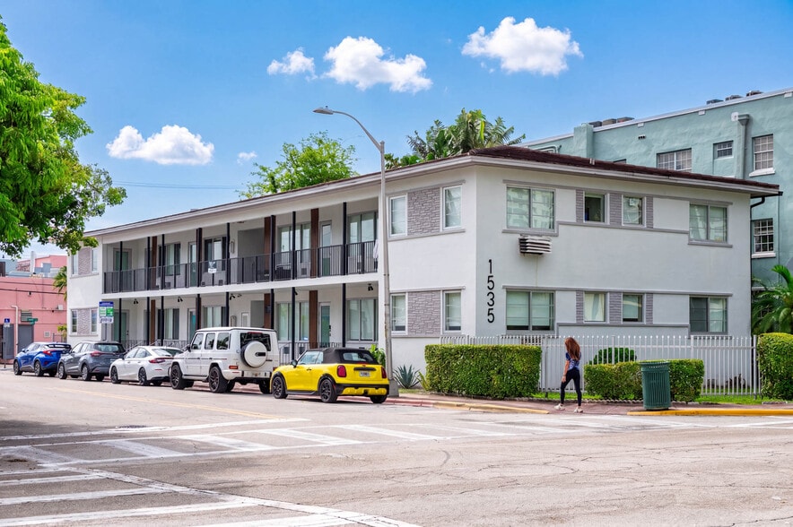 More Photos Of 1535 West Ave, Miami Beach Apartments For Sale