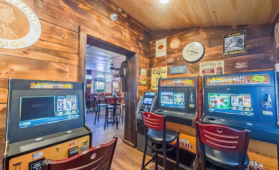 More Photos Of 184 Jamison City Rd, Benton Restaurant For Sale