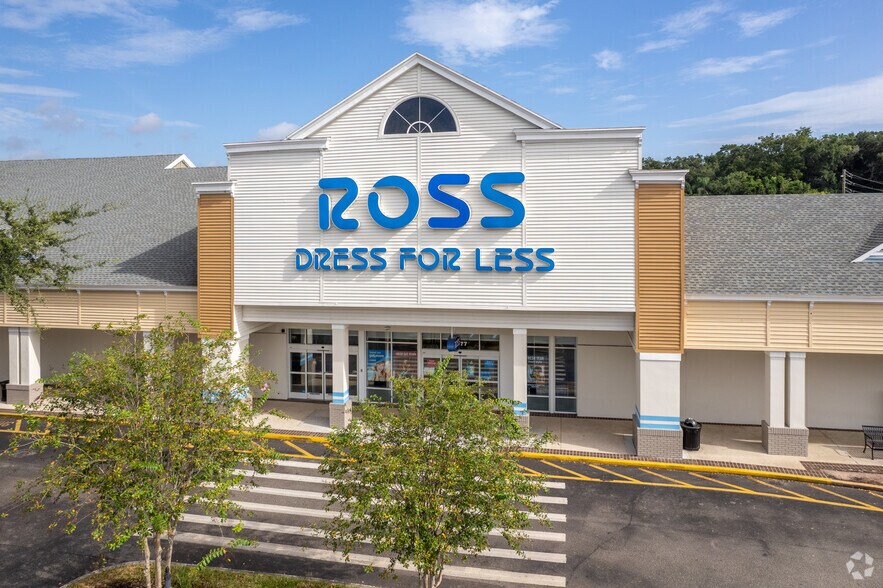 More Photos Of 2100-2289 E Semoran Blvd, Apopka Unknown For Lease