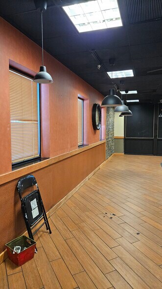 More Photos Of 466-474 W 5th St, San Bernardino Storefront Retail Office For Lease