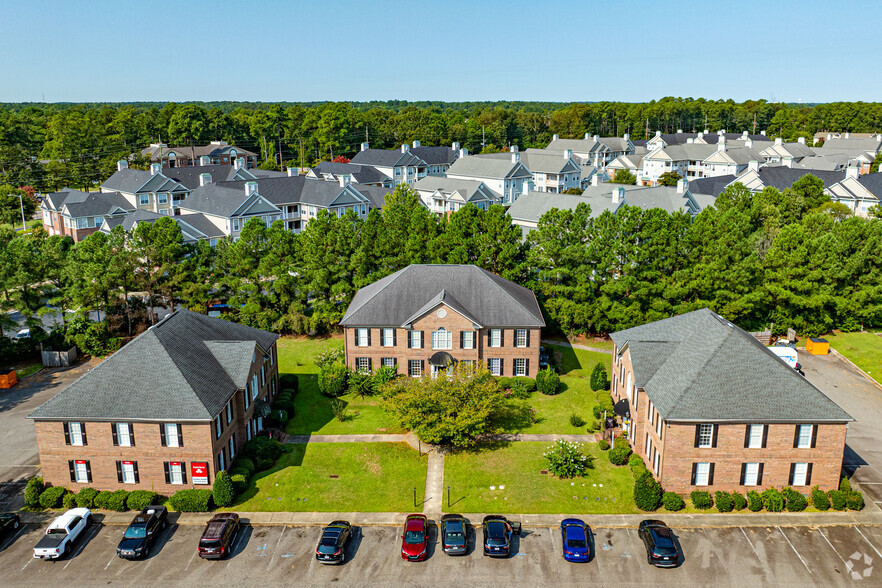 Primary Photo Of 245 Westlake Rd, Fayetteville Medical For Sale