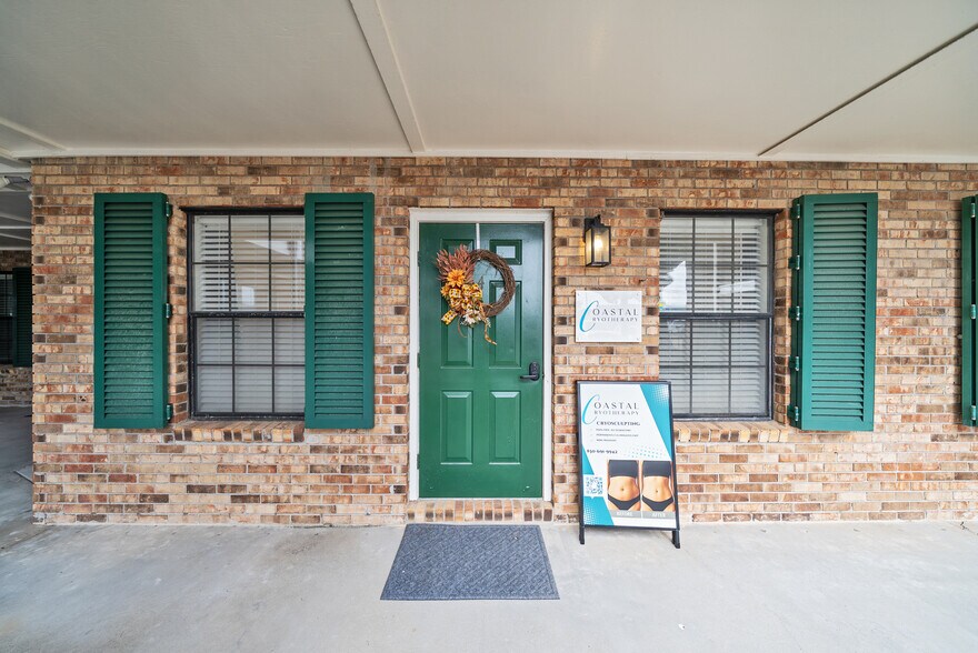 More Photos Of 5 Miracle Strip Loop, Panama City Beach Office For Lease