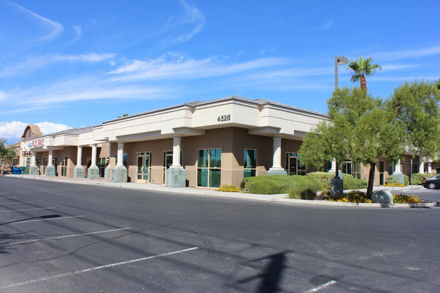 More Photos Of 4528-4538 W Craig Rd, North Las Vegas Unknown For Lease
