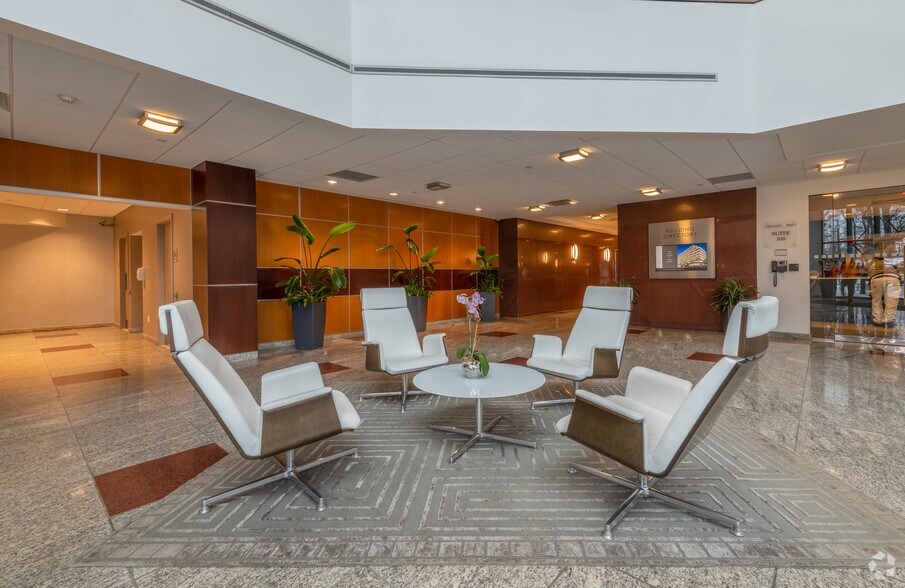 More Photos Of 35 Village Rd, Middleton Office For Lease