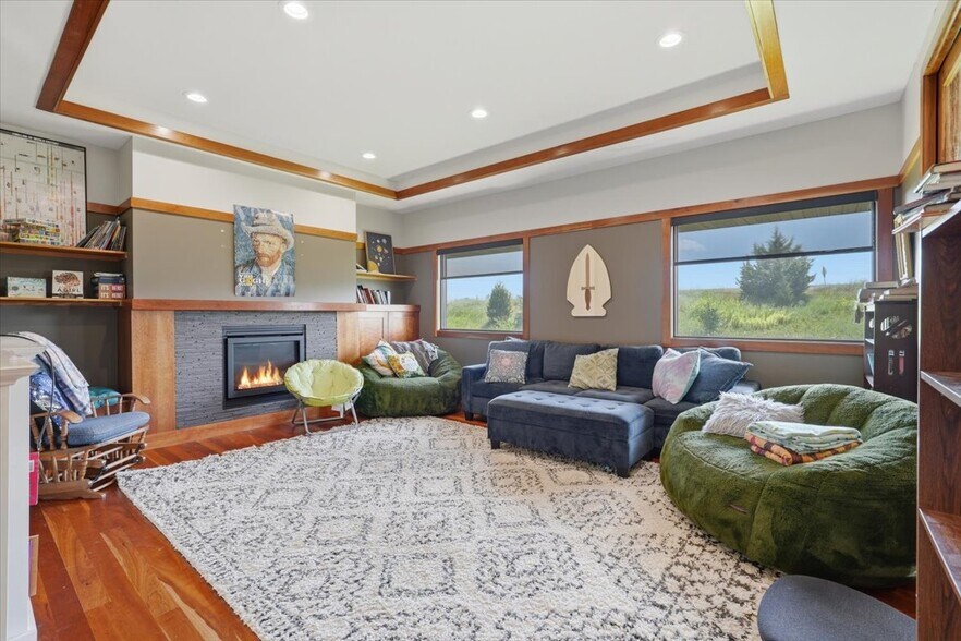 More Photos Of 2321 Jack Breault Dr, Hudson Office For Sale