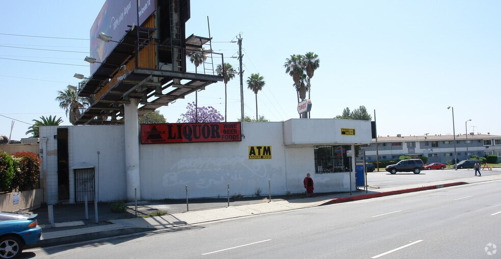 More Photos Of 8120-8122 Sepulveda Blvd, Panorama City Freestanding For Lease