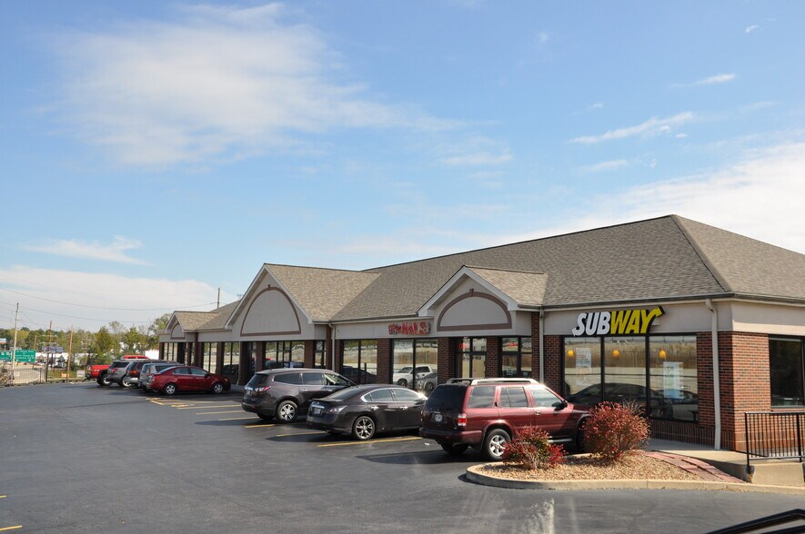 More Photos Of 4636 S Saint Peters Pky, Saint Peters Office For Lease