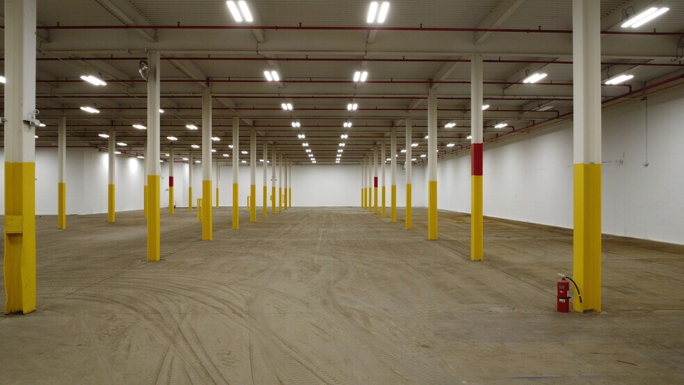 More Photos Of 1159-1193 Broad St, Central Falls Manufacturing For Lease