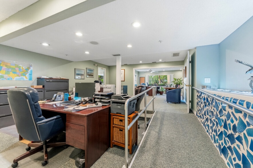More Photos Of 130 Pinellas Way N, Saint Petersburg Office For Sale