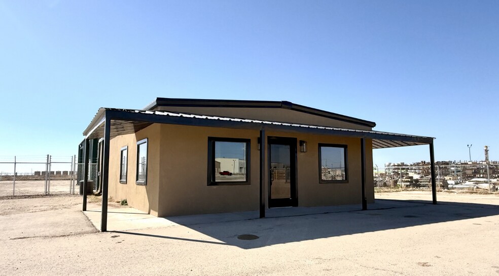 More Photos Of 12301 W County Road 100, Midland Industrial For Lease