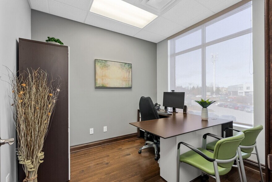 More Photos Of 130 Terence Matthews Cres, Ottawa Office For Sale