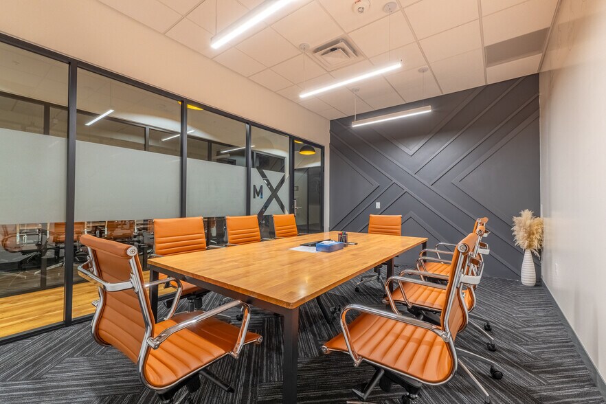 More Photos Of 163 Town Pl, Fairview Coworking Space